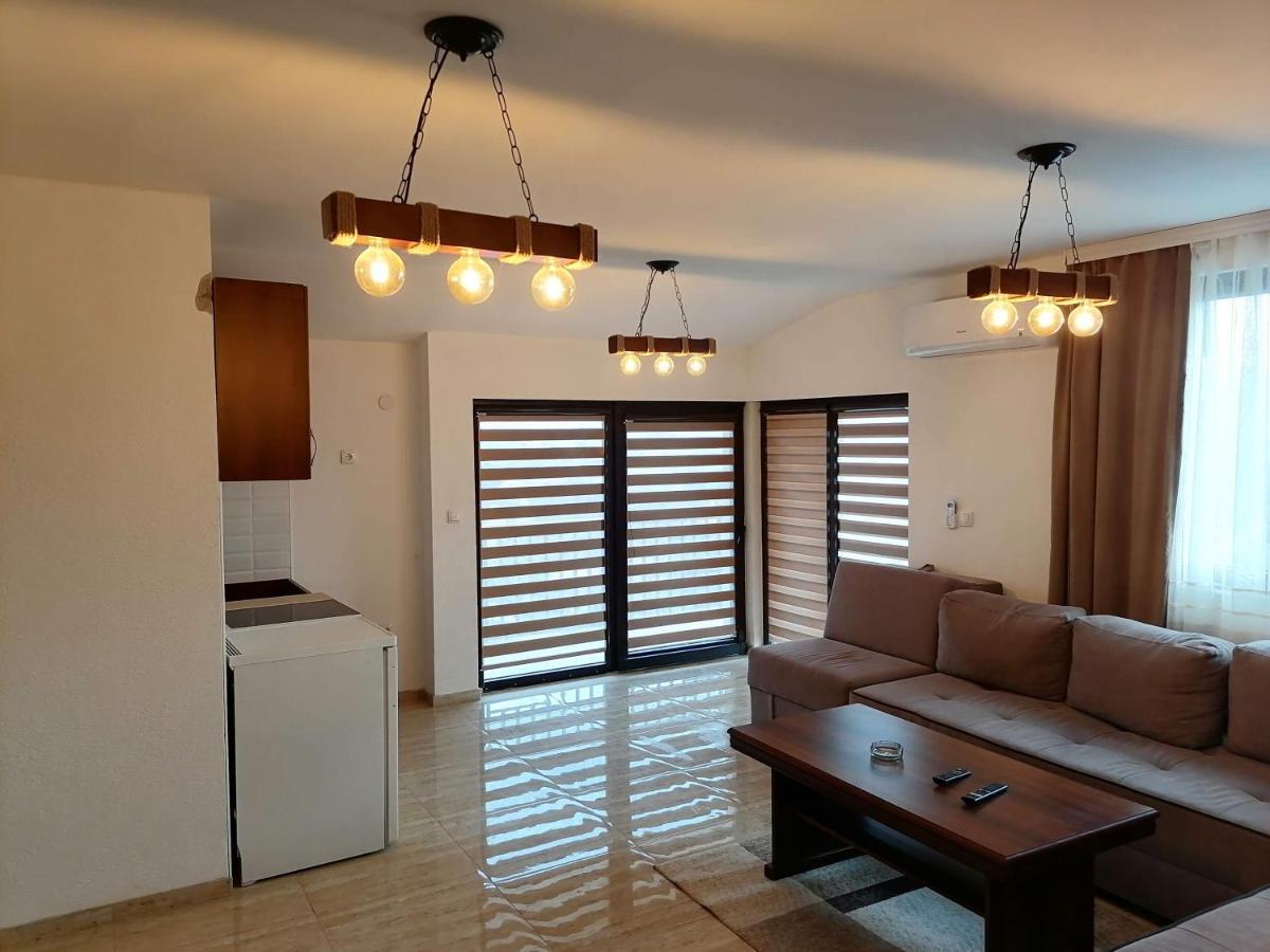 Apartmani Lane 1 Kraljevo Exteriér fotografie