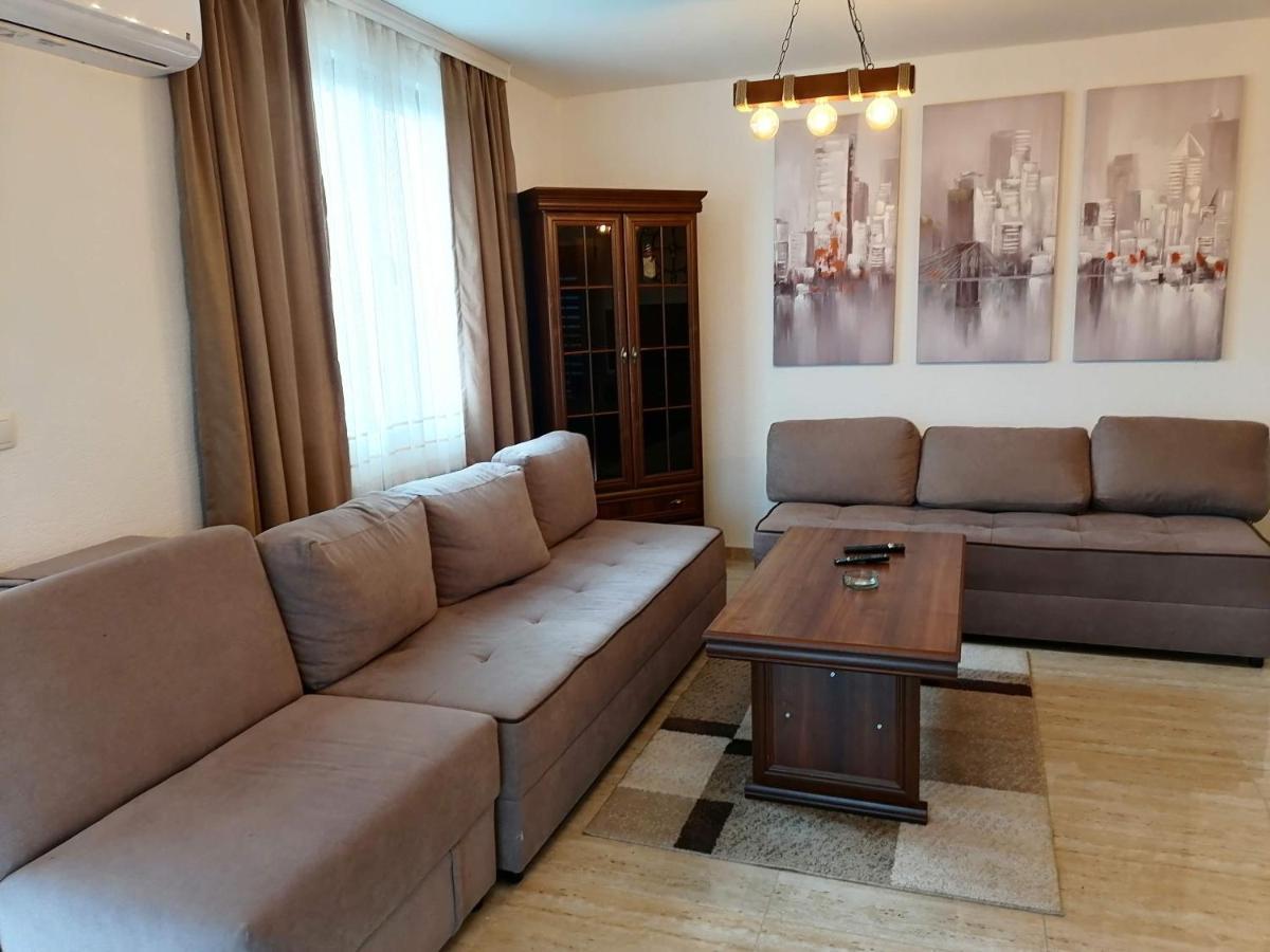 Apartmani Lane 1 Kraljevo Exteriér fotografie